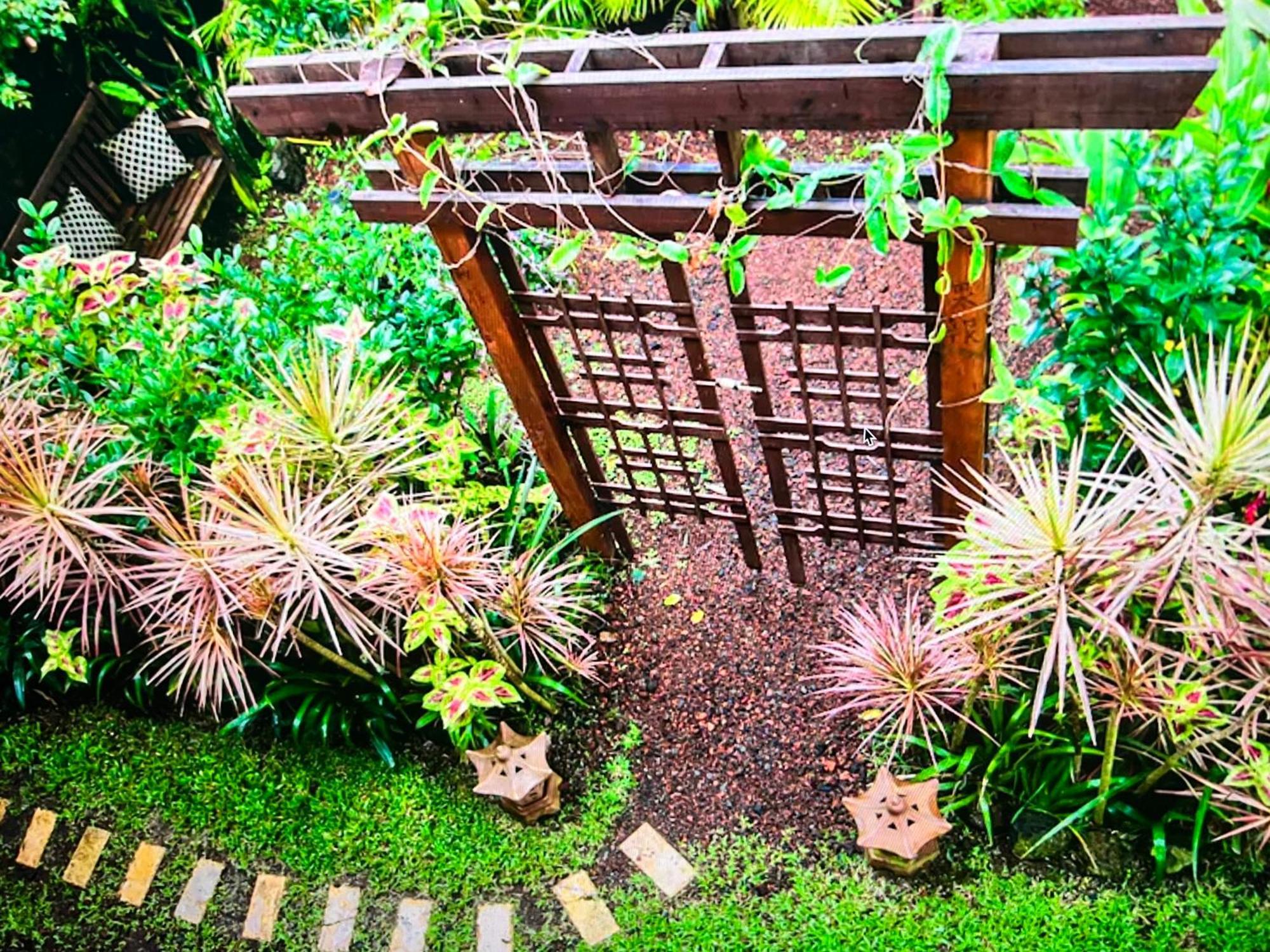 The Bali House And Cottage At Kehena Beach Hawaii Exterior foto